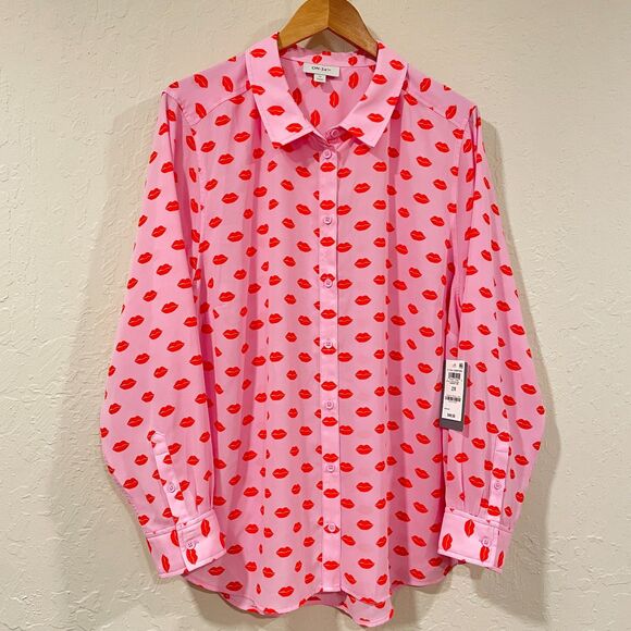 ~ NEW Macy's 2x Blouse Pink Red Lips Kiss Long Sleeve Button Shirt Flowy XXL NWT - Picture 2 of 12